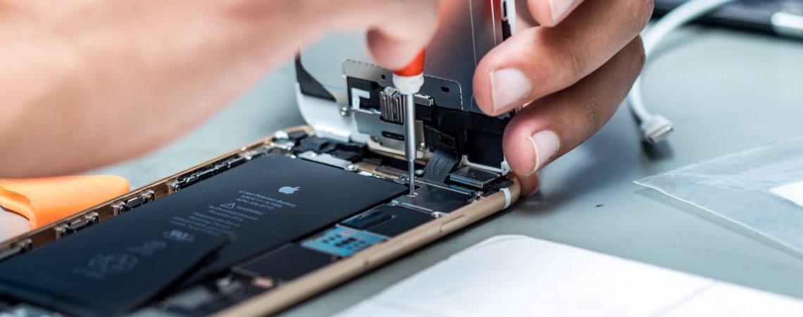 iPhone screen repair