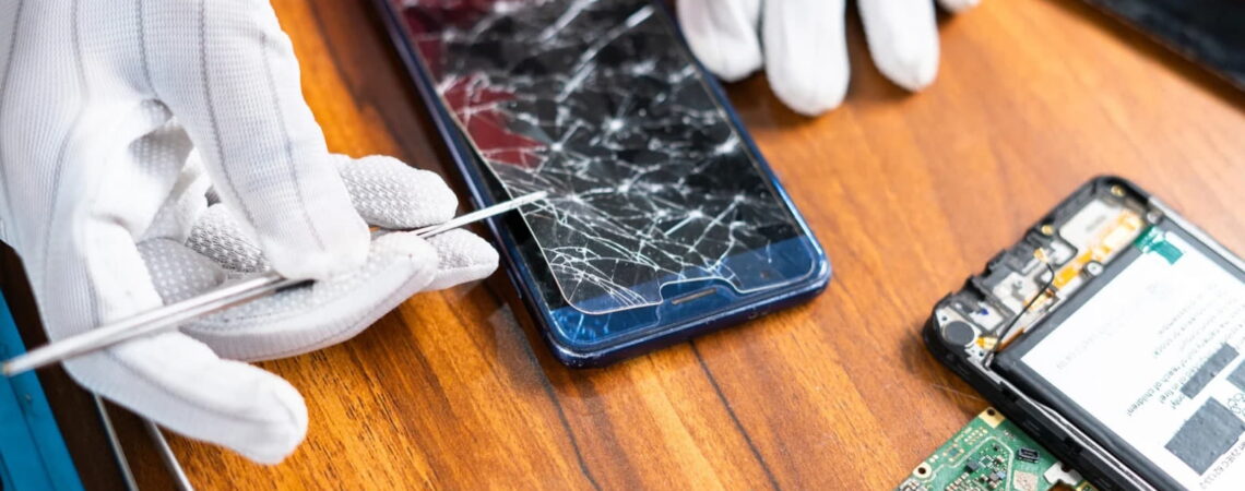 cell phone repairs in Toronto